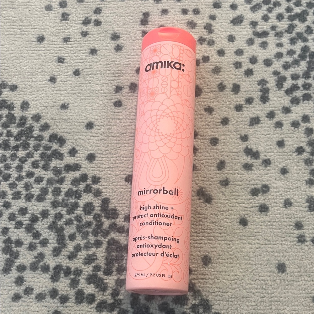 Amika Mirrorball High Shine Conditioner in Pink